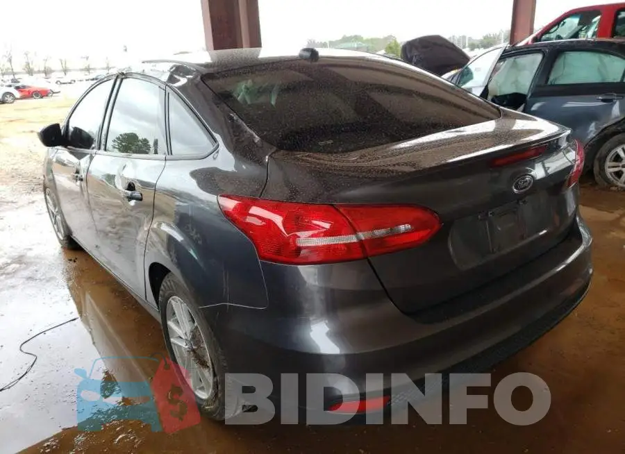 1FADP3F25JL201387 Photo# 3