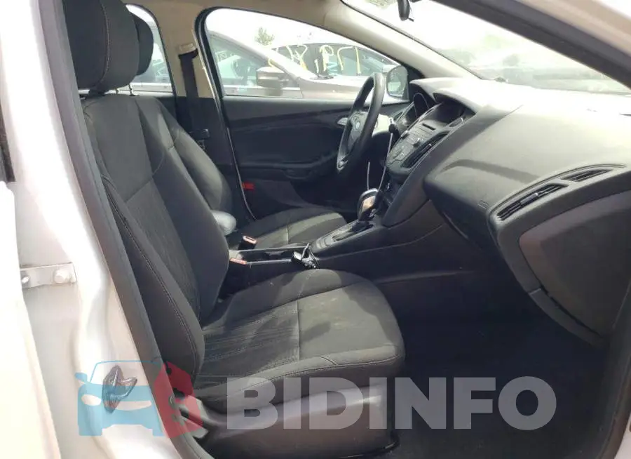 1FADP3F29GL294827 Photo# 5