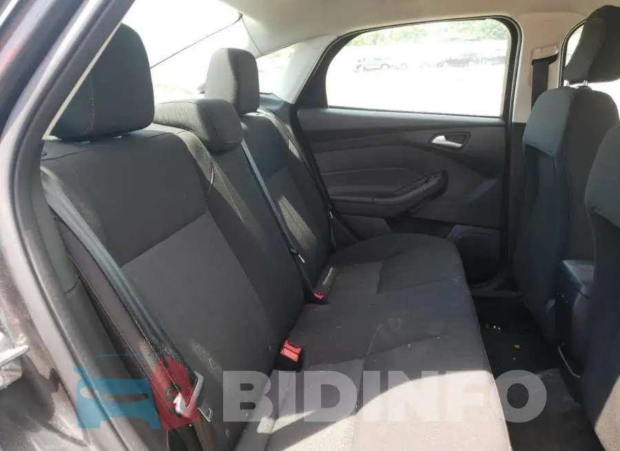1FADP3FE7JL228973 Photo# 6