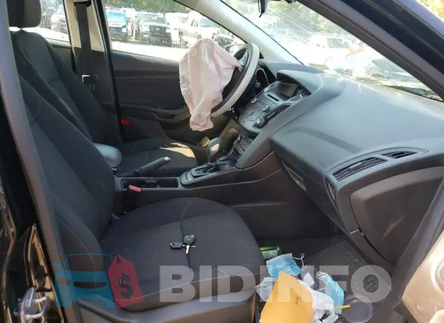 1FADP3FE8HL274161 Photo# 5