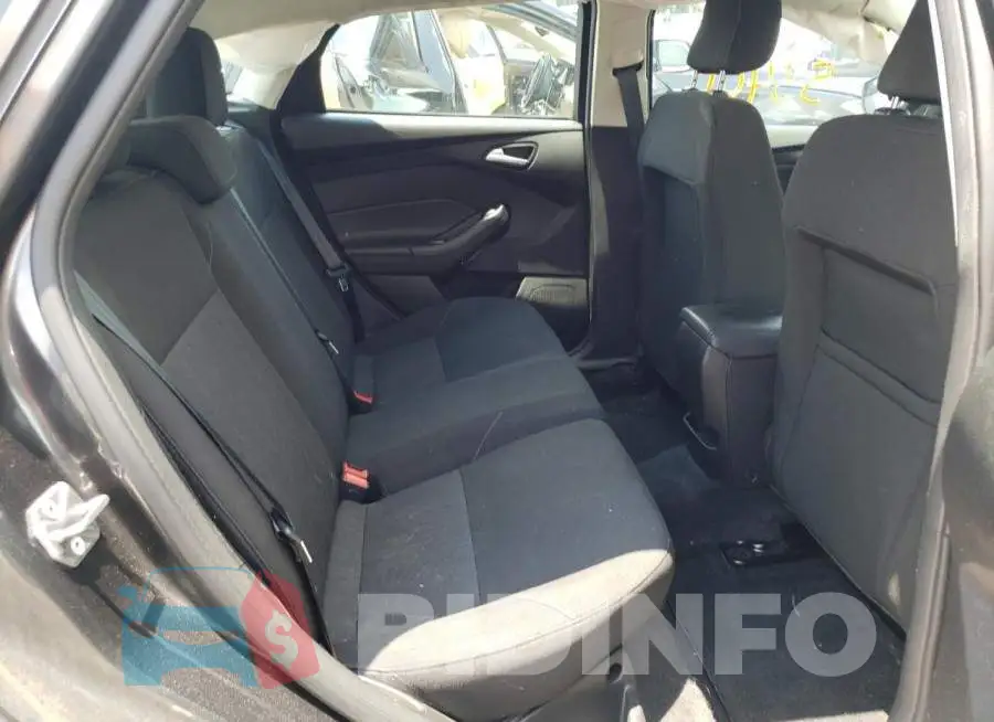 1FADP3K26JL256386 Photo# 6