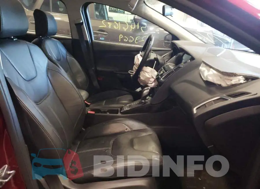1FADP3N2XHL228564 Photo# 5