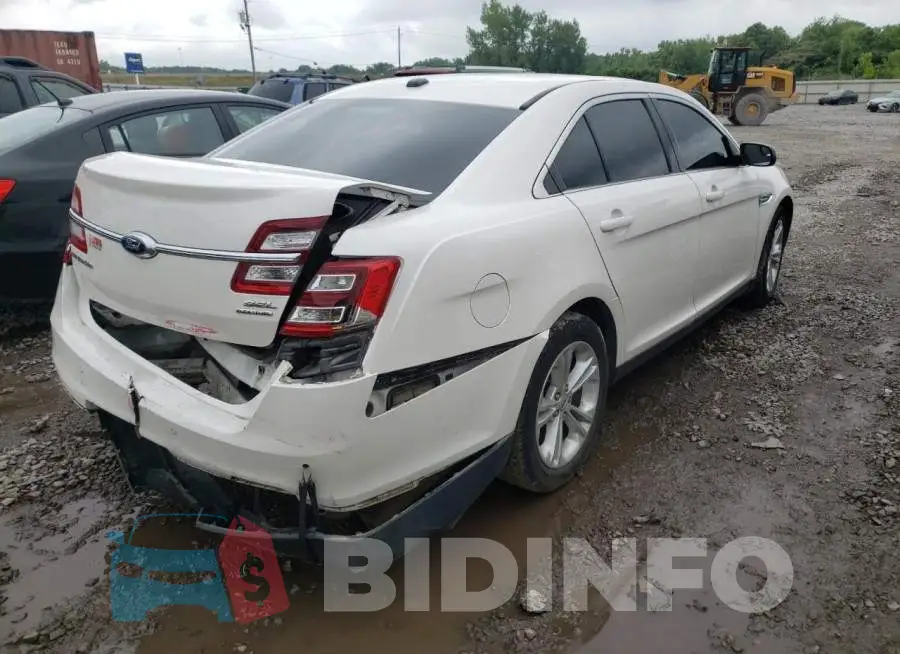 1FAHP2E83GG113845 Photo# 4