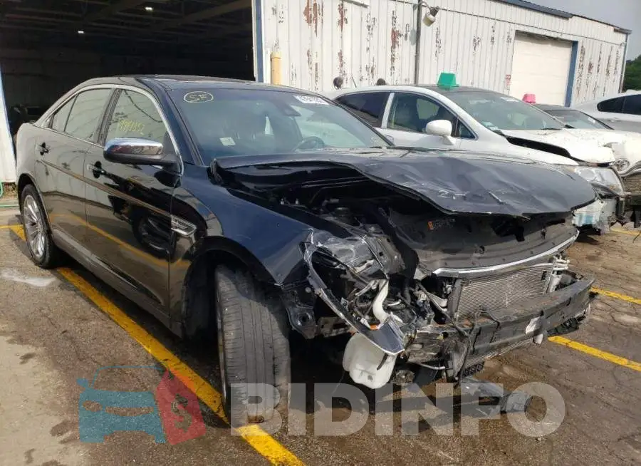 1FAHP2F82HG113027 Photo# 1
