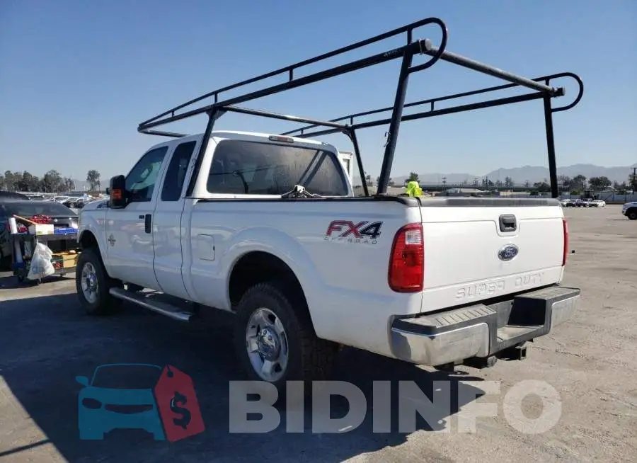 1FT7X2BT5GEA32288 Photo# 3