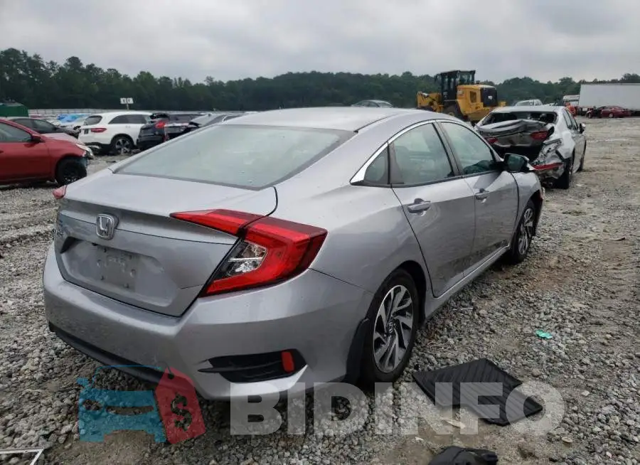 19XFC2F73GE064892 Photo# 4