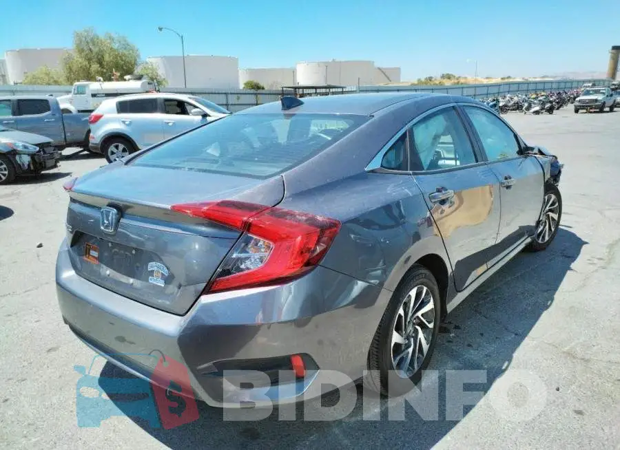 19XFC2F73HE229857 Photo# 4