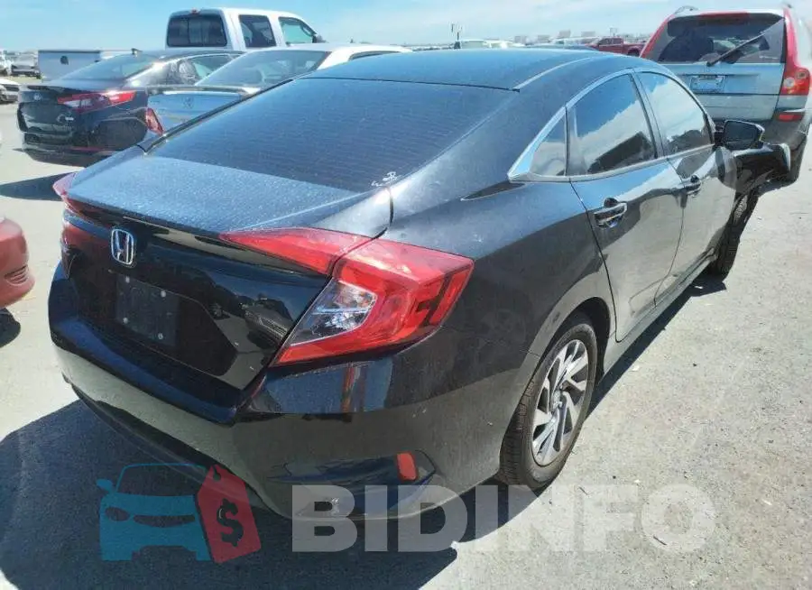 19XFC2F77GE227950 Photo# 4