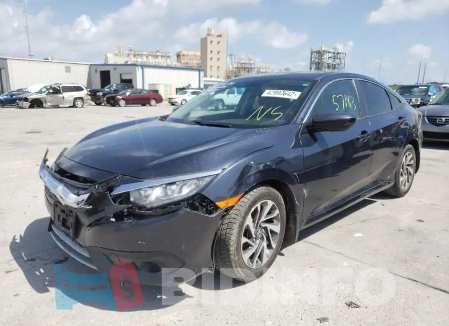19XFC2F83HE220794 Photo# 2