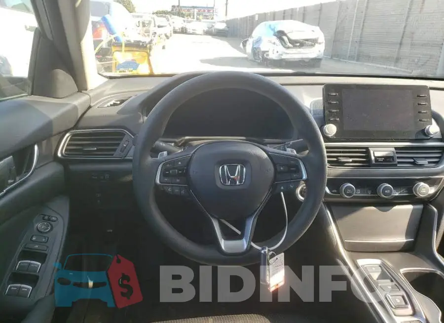 1HGCV3F14MA012833 Photo# 9