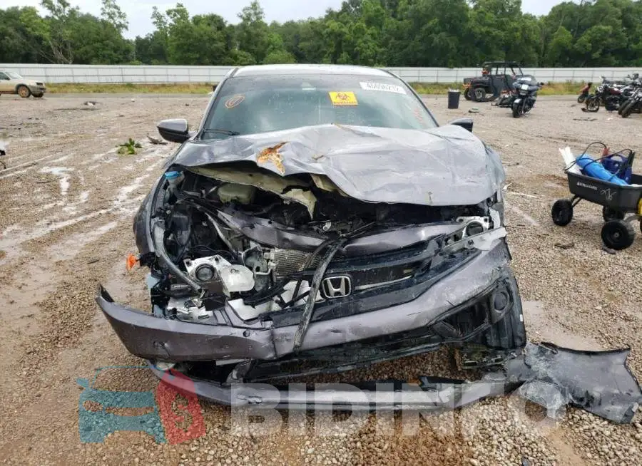 2HGFC2F83KH596893 Photo# 9
