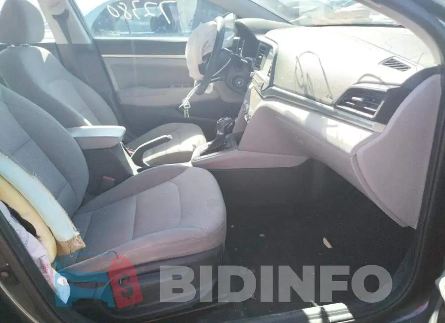 5NPD84LF8LH554282 Photo# 5