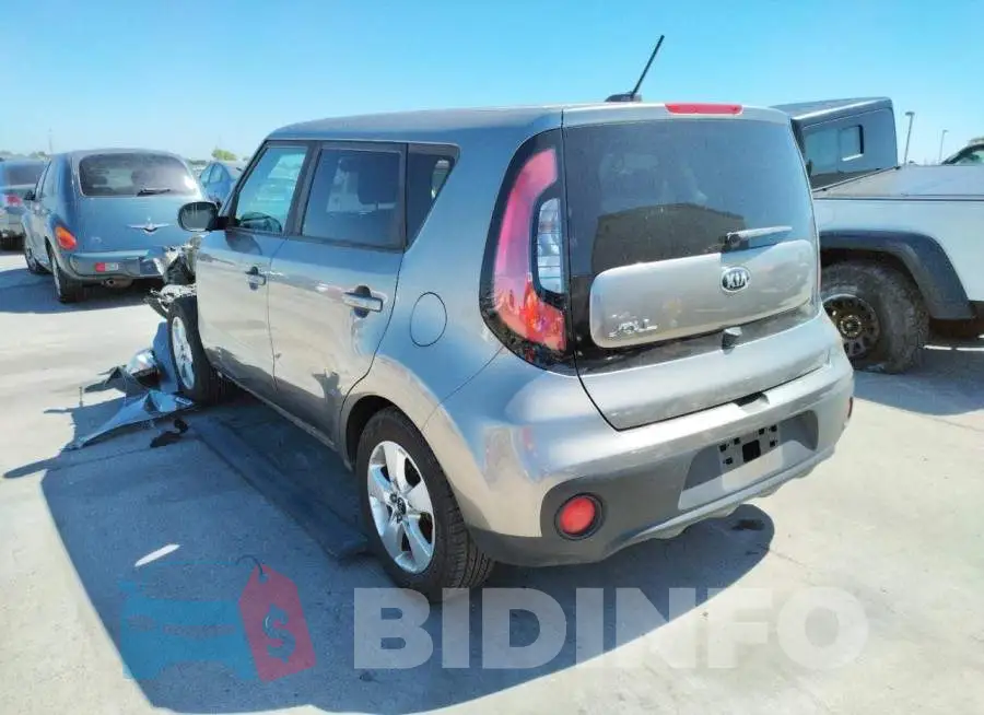 KNDJN2A23J7564476 Photo# 3