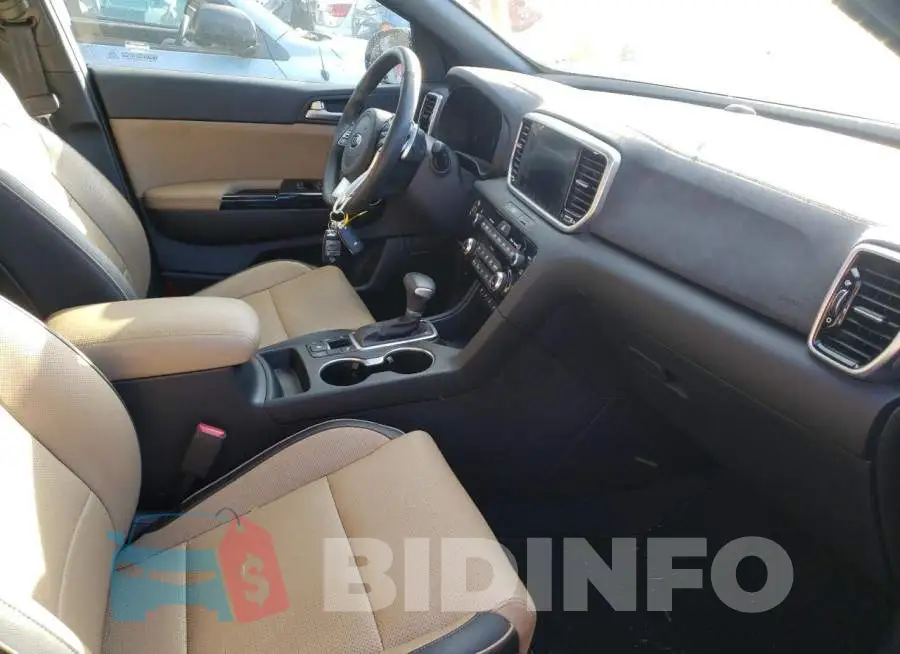KNDPRCA6XL7655075 Photo# 5 KNDPRCA6XL7655075 Photo# 5