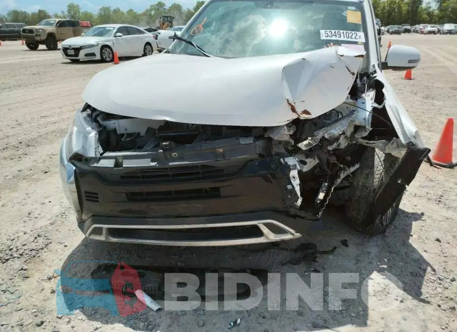 JA4AD3A37KZ028616 Photo# 9 JA4AD3A37KZ028616 Photo# 9