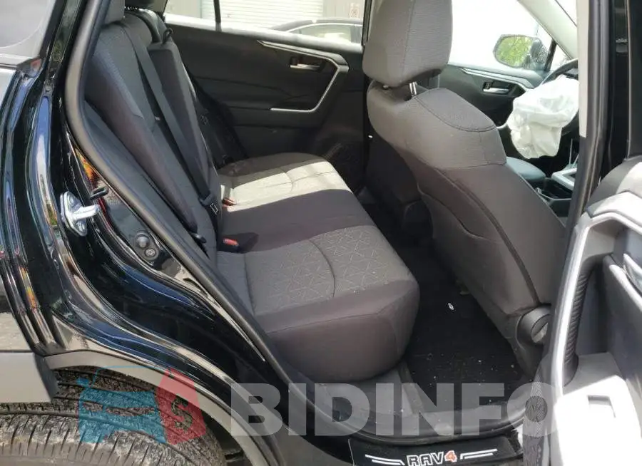 2T3P1RFV6MC253183 Photo# 6