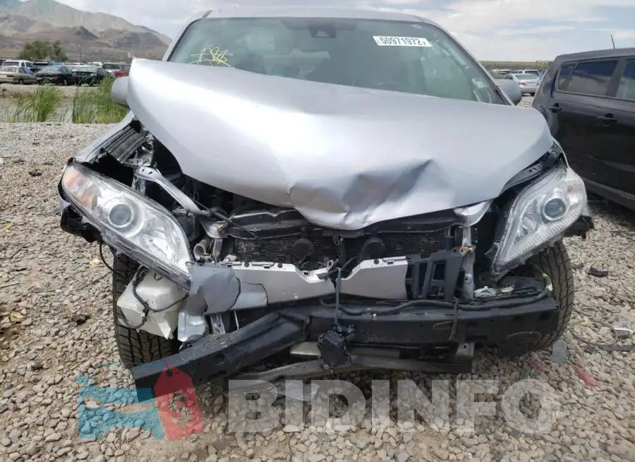 5TDKZ3DC3JS953501 Photo# 9