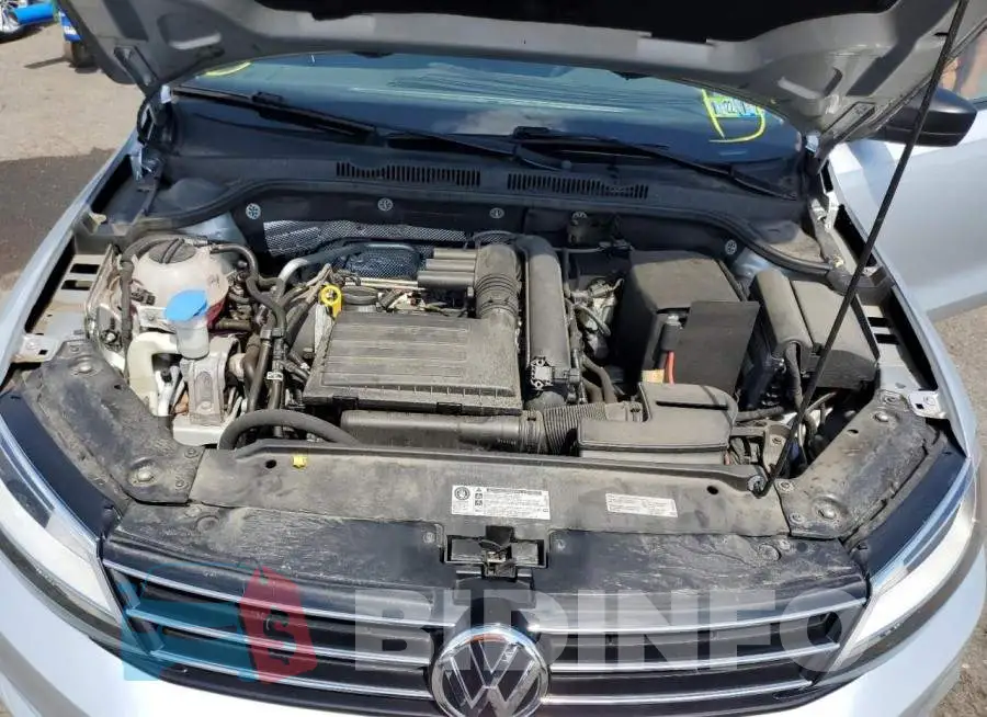 3VW167AJ7GM343525 Photo# 7 3VW167AJ7GM343525 Photo# 7