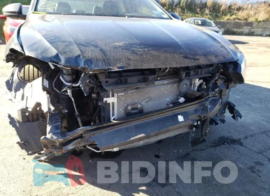 3VWCB7BU5LM018489 Photo# 9