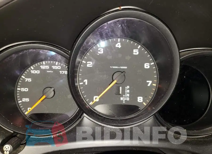 WP1AA2A50JLB17745 Photo# 8