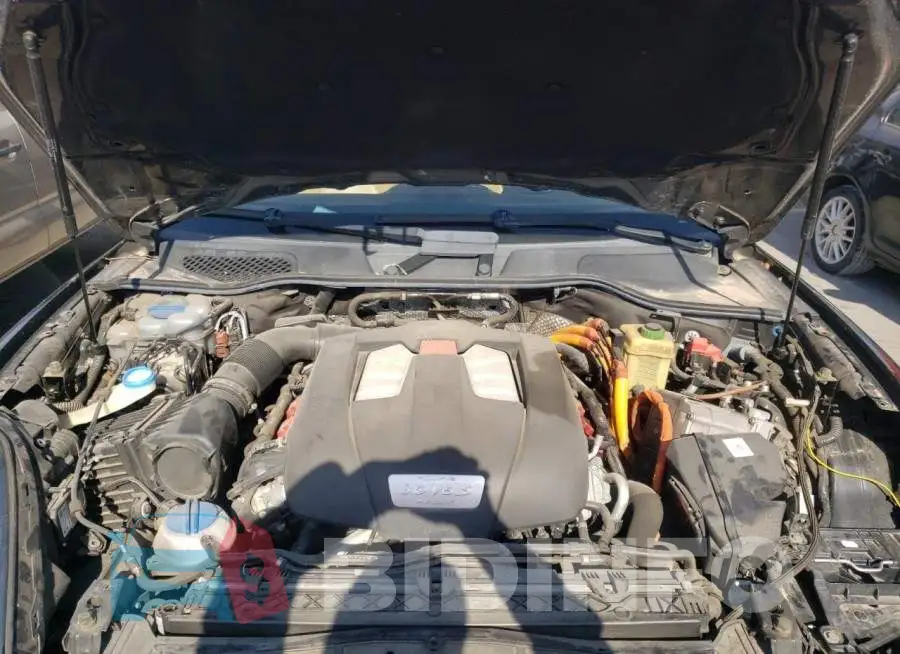 WP1AE2A28GLA61881 Photo# 7