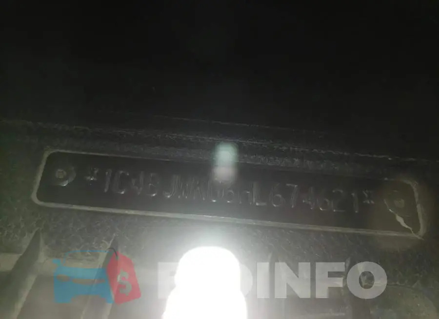1C4BJWKG6HL674621 Photo# 10