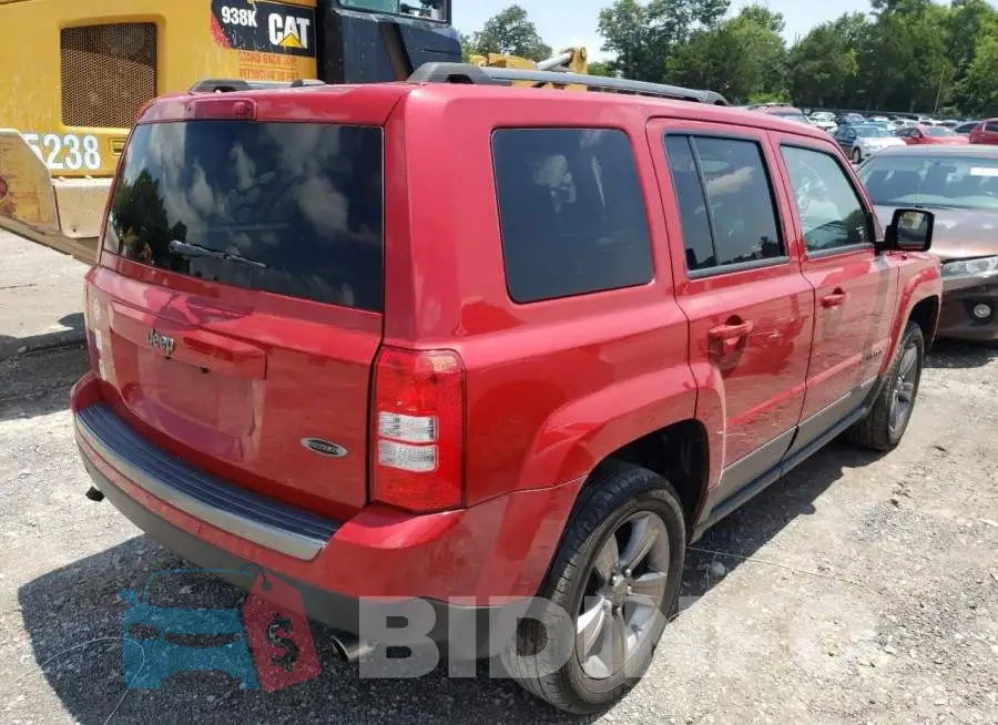 1C4NJPBAXGD787463 Photo# 4