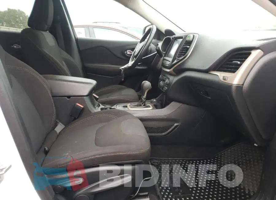 1C4PJMCS4GW121380 Photo# 5