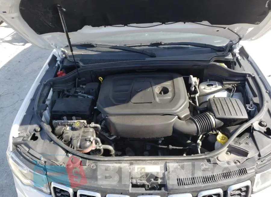1C4RJFBG8KC724327 Photo# 7 1C4RJFBG8KC724327 Photo# 7