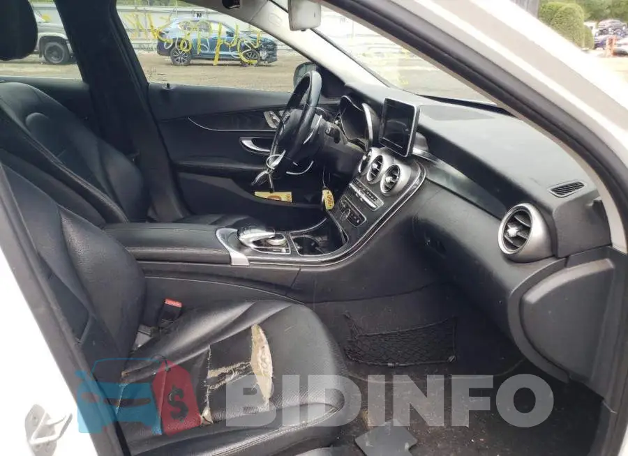WDDWF4KB6GR164007 Photo# 5