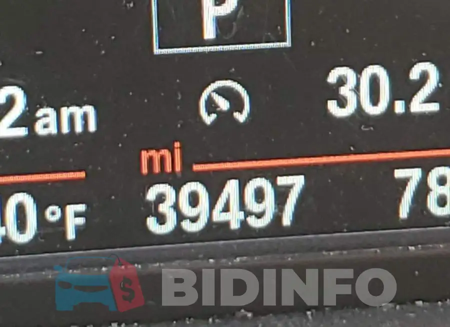 WBXHT3C30H5F81554 Photo# 8