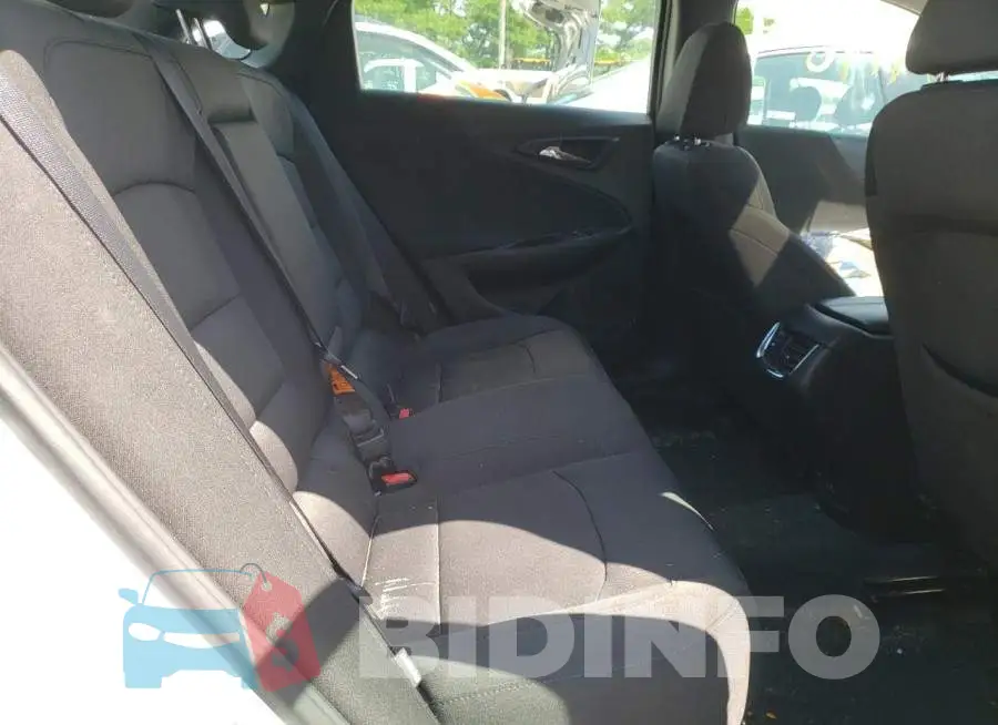 1G1ZD5ST1JF243873 Photo# 6