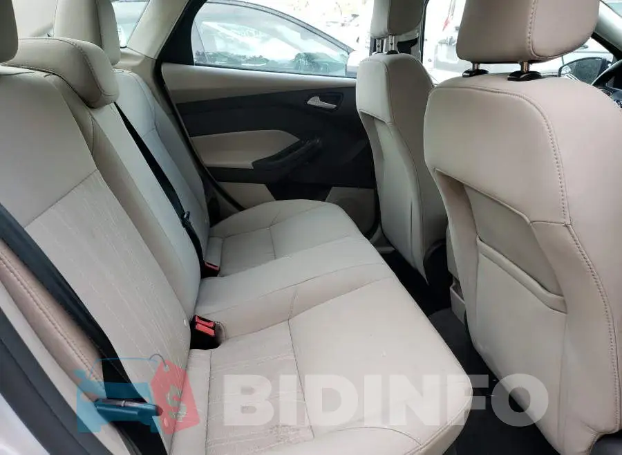 1FADP3FE9JL291024 Photo# 6