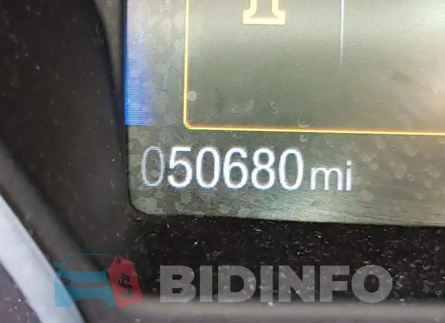 1FADP3M22HL209427 Photo# 8 1FADP3M22HL209427 Photo# 8