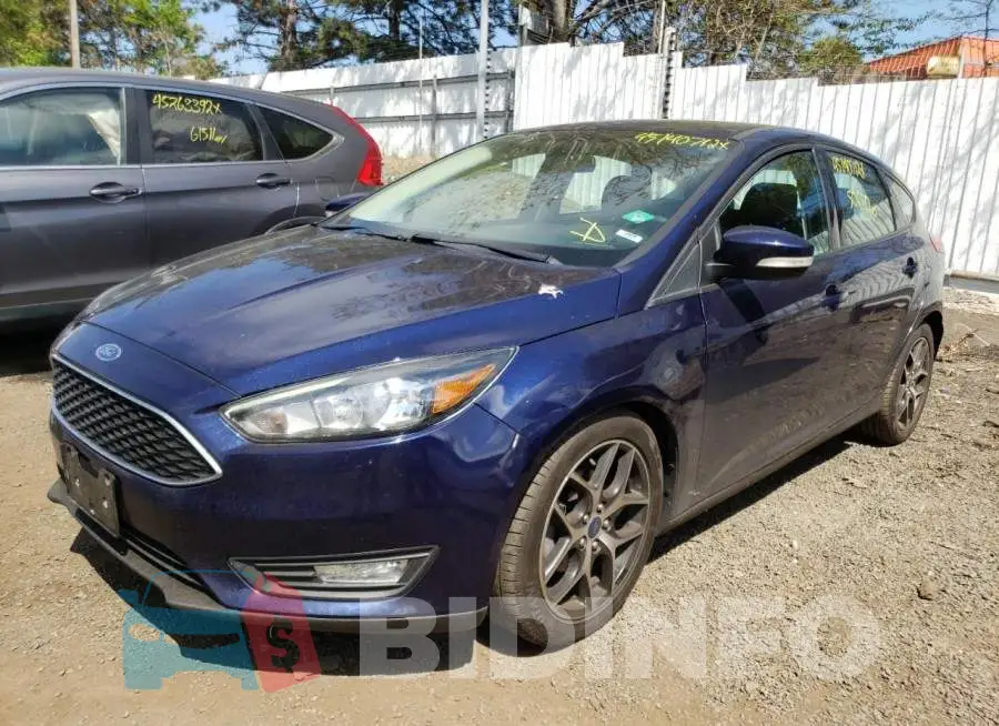 1FADP3M22HL209427 Photo# 2 1FADP3M22HL209427 Photo# 2