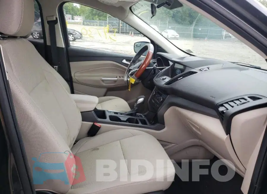 1FMCU9GD9KUB07800 Photo# 5