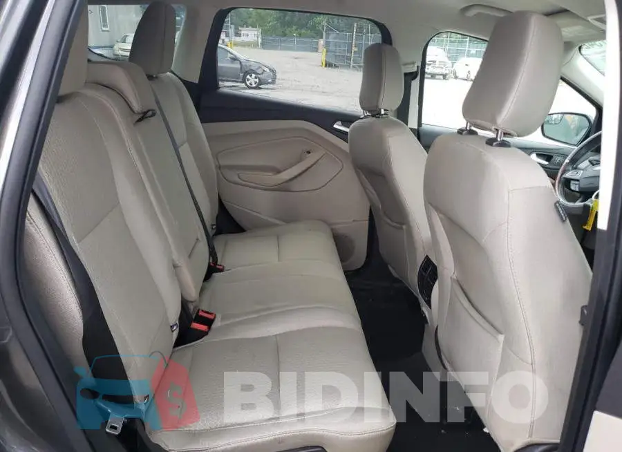1FMCU9GD9KUB07800 Photo# 6