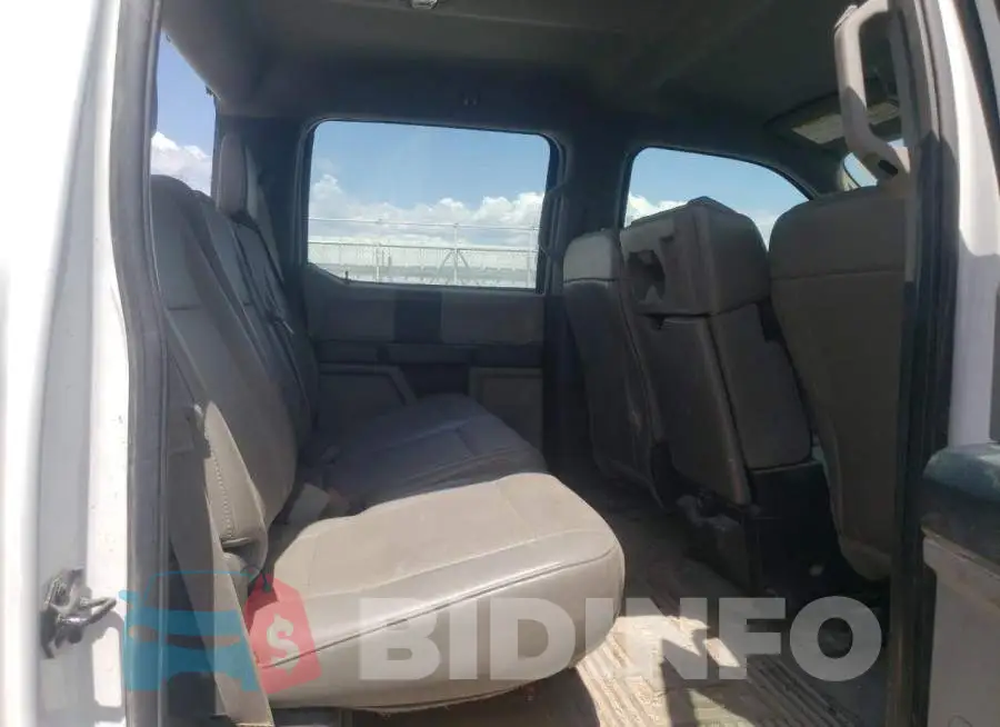 1FT7W2BT3JEB84659 Photo# 6