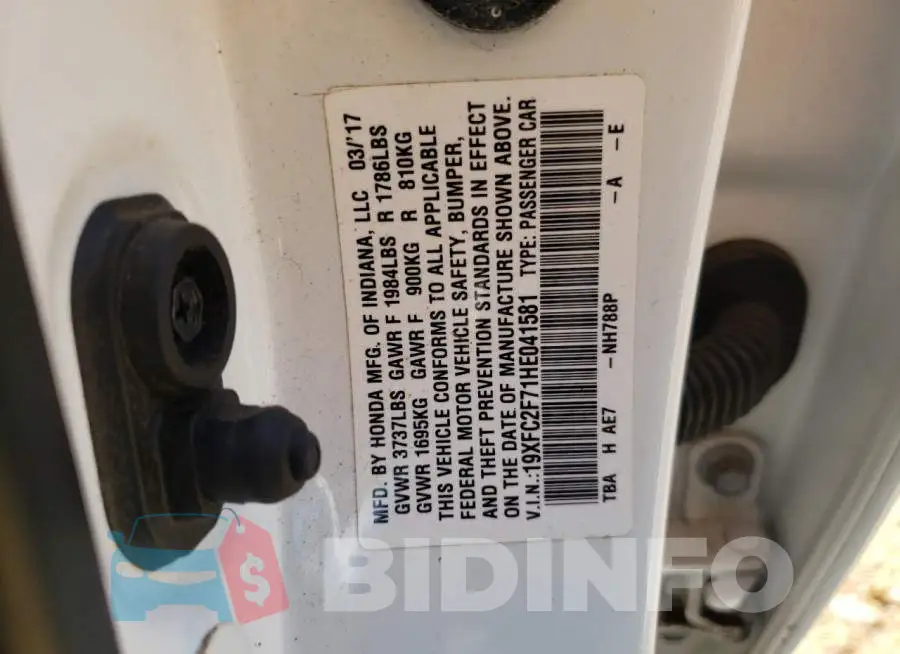 19XFC2F71HE041581 Photo# 10