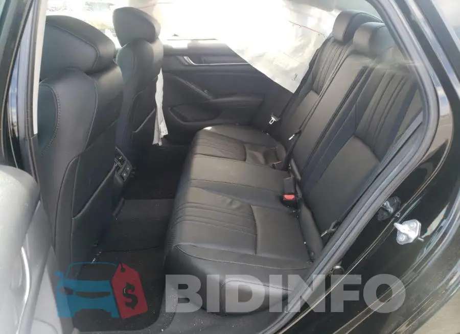 1HGCV2F90MA005569 Photo# 6