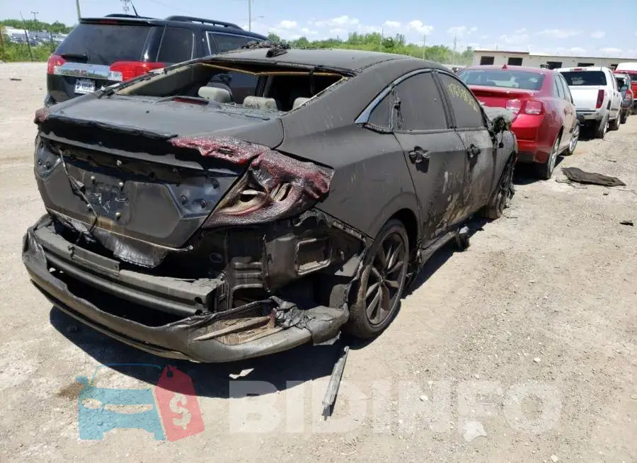 2HGFC1F37KH651814 Photo# 4