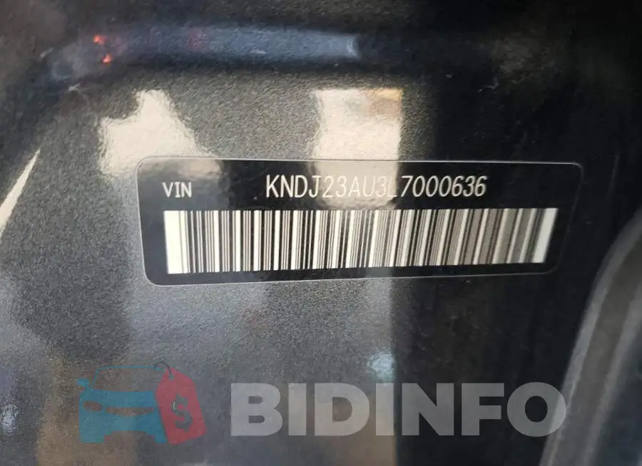 KNDJ23AU3L7000636 Photo# 10
