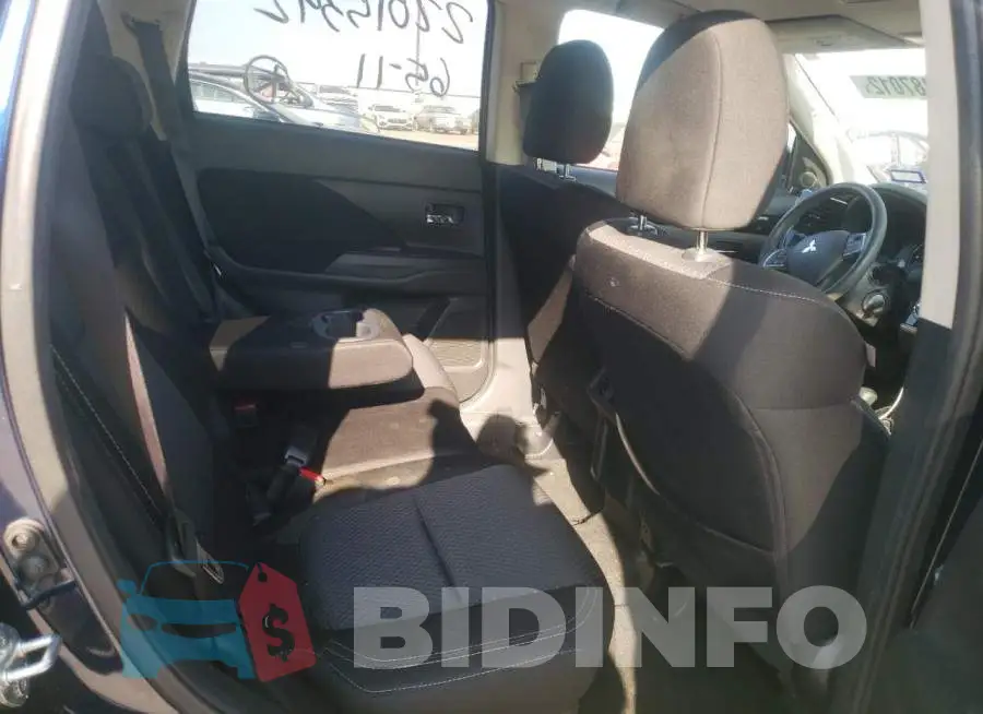 JA4AD2A33KZ009071 Photo# 6