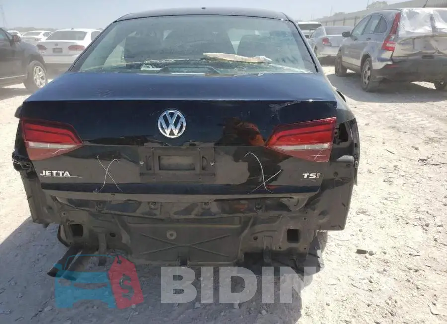 3VW2B7AJ0HM370163 Photo# 9