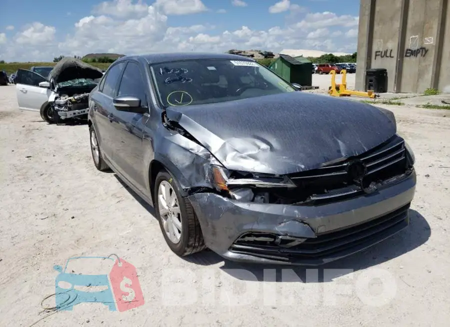 3VWB67AJ2HM311300 Photo# 9