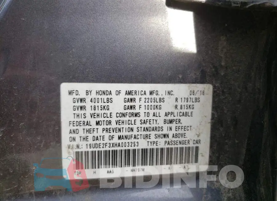 19UDE2F3XHA003253 Photo# 10
