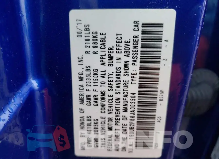 19UUB2F68JA003504 Photo# 10