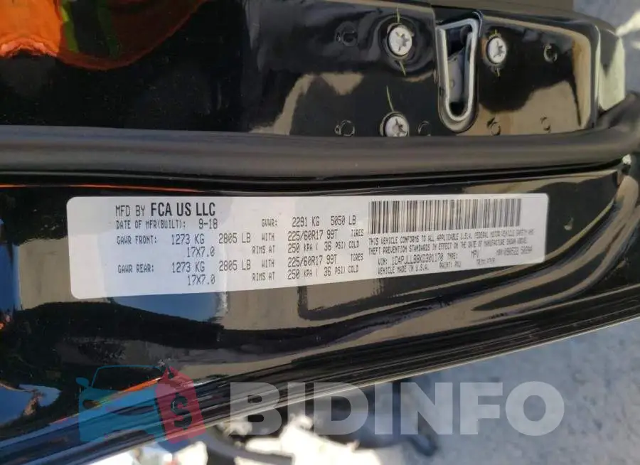 1C4PJLLB8KD301170 Photo# 10