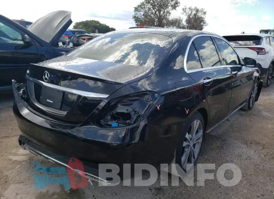 WDDWF4JB0HR281729 Photo# 4