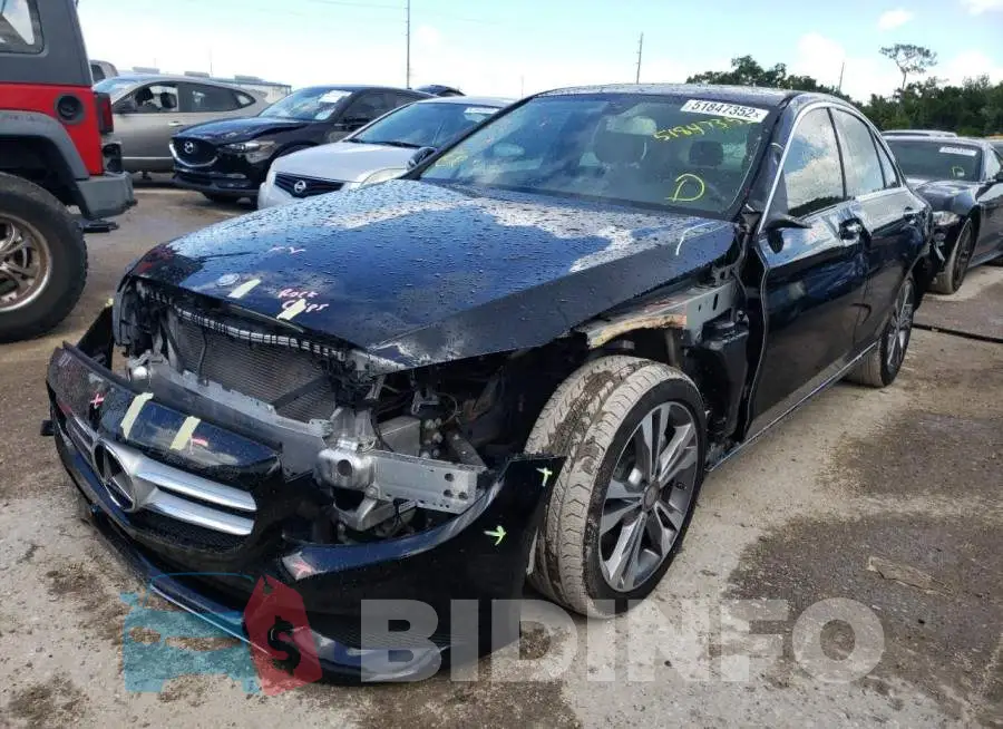WDDWF4JB0HR281729 Photo# 2